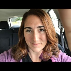 Meet your Posher, Suzanne